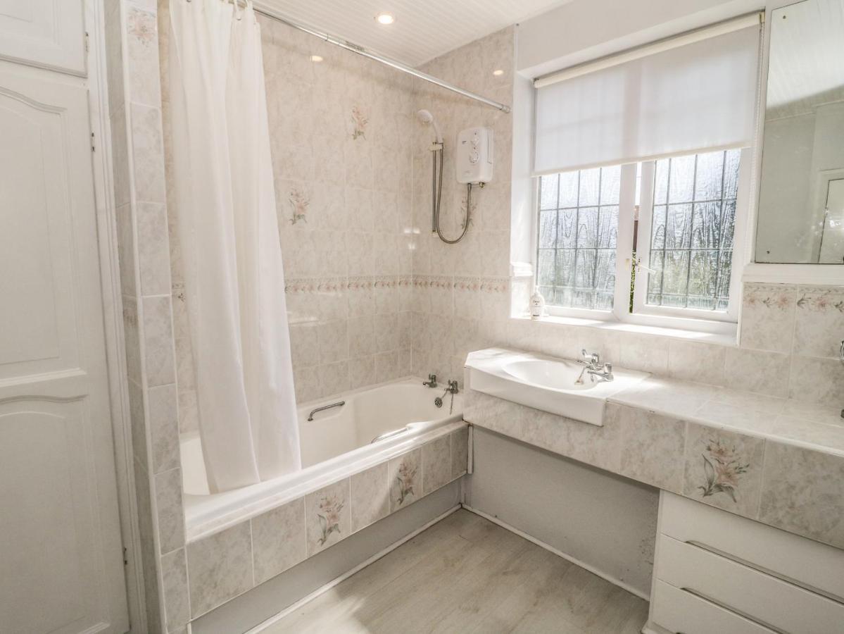 Burwood Βίλα Colwyn Bay Εξωτερικό φωτογραφία